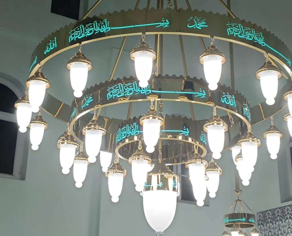 Besmeleli Ayetli Ledli Cami Avizesi (1.5 metre 3 halka 31 kandilli)